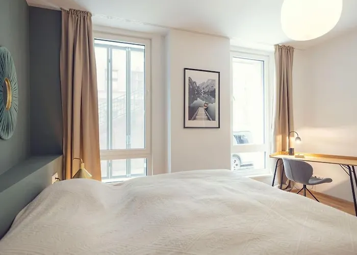 Ideal For Families & Mid-term-stays Apartment *