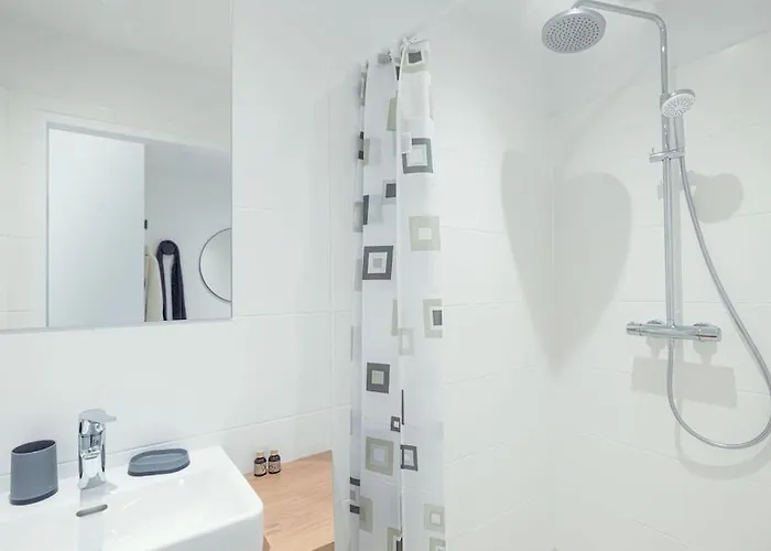 Apartment Ideal For Families & Mid-term-stays